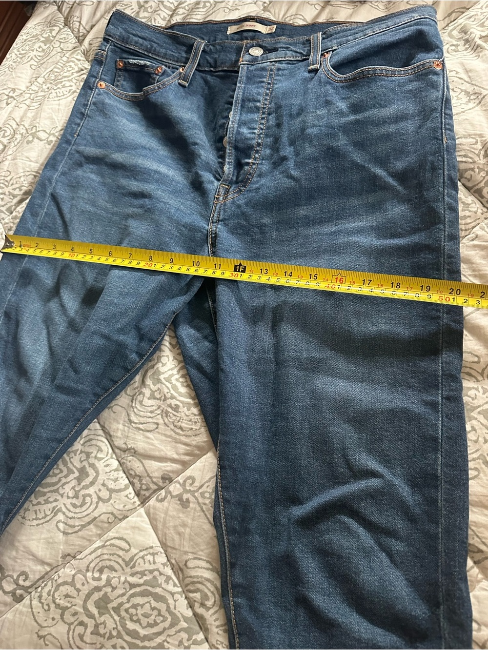 LEVI’S Wedgie Skinny Dark Wash Button-Fly Jeans | 32 - Picture 7 of 8